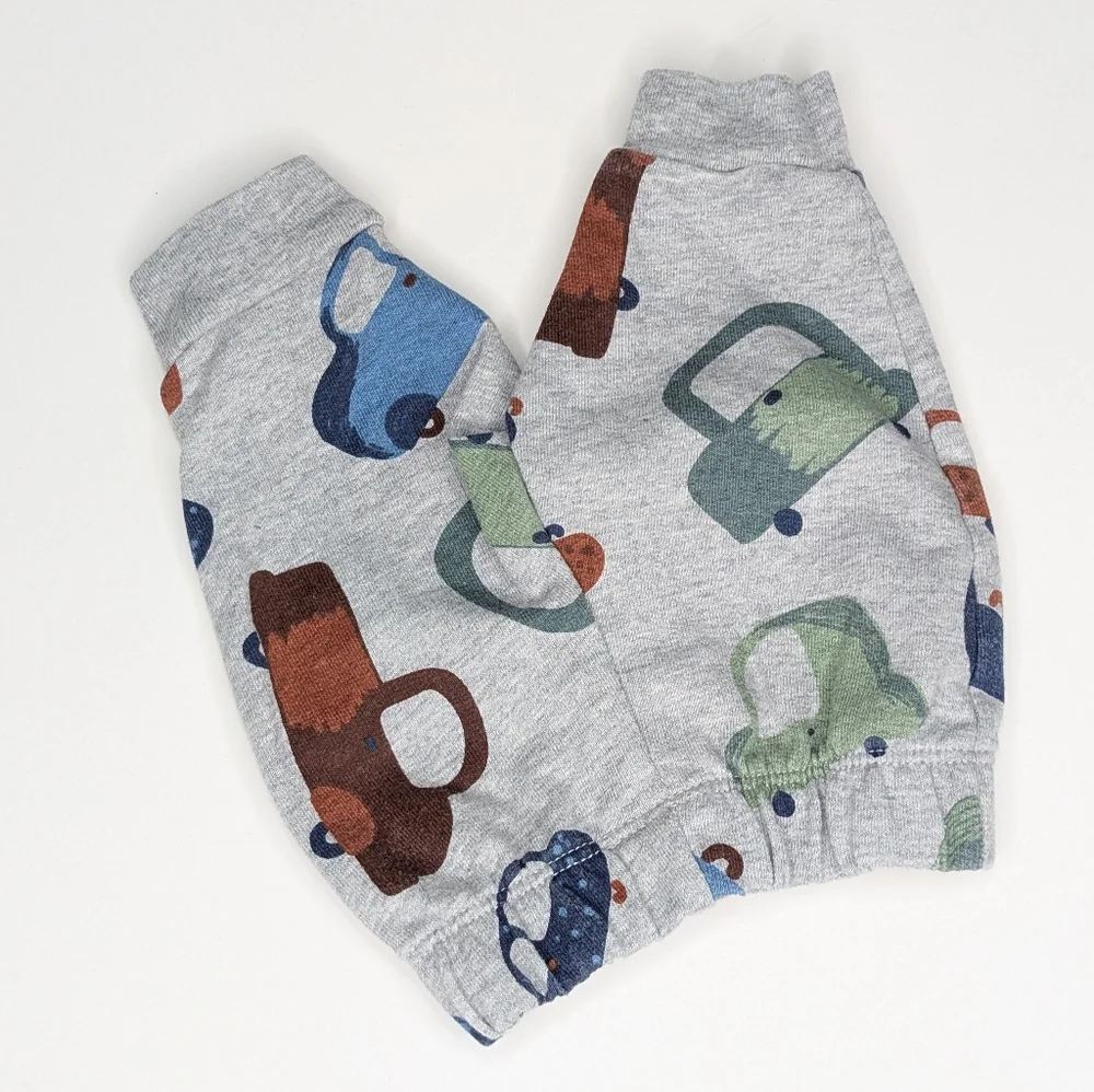 Carter’s & Child of Mine Newborn Jogger Pants Bundle (2)